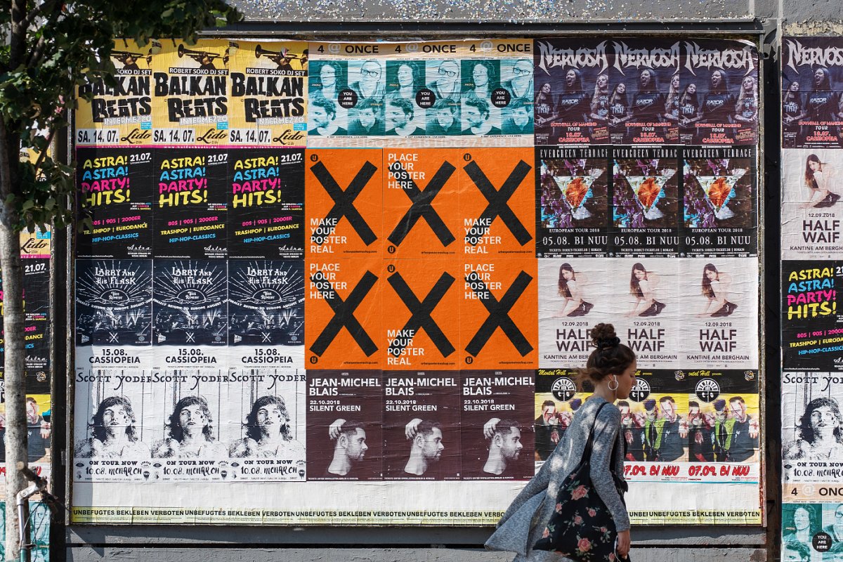 Discover 2 free urban poster mockup designs on dribbble. 40 Urban Poster Mockup Vol 4